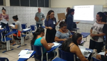 Foto: Escolas adotam ensino técnico | Fotógrafo: Eliseu Dias